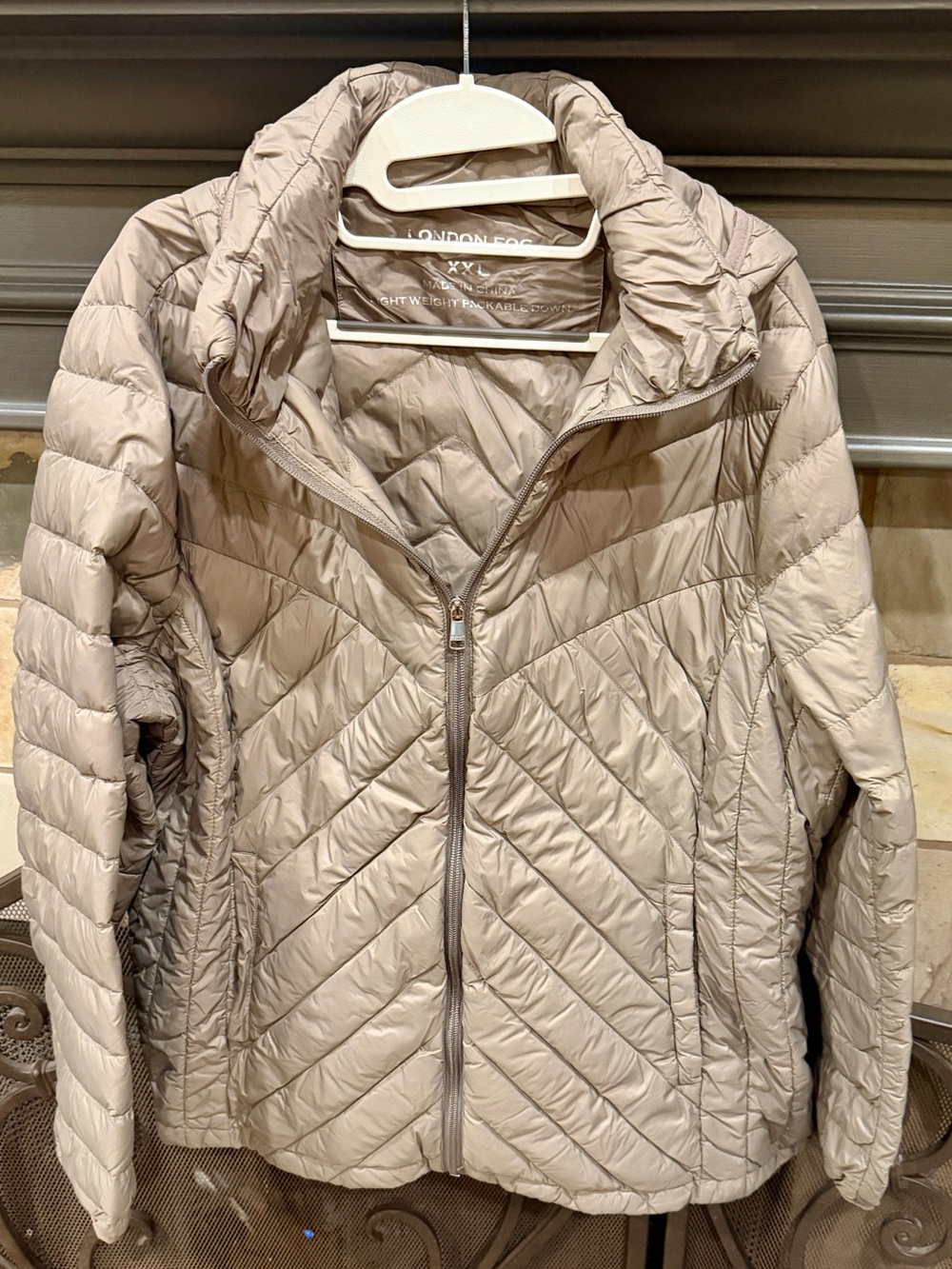 London Fog Light Quilted Puffer Jacket in Beige Taupe